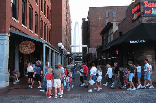 People at Laclede's Landing with Arch